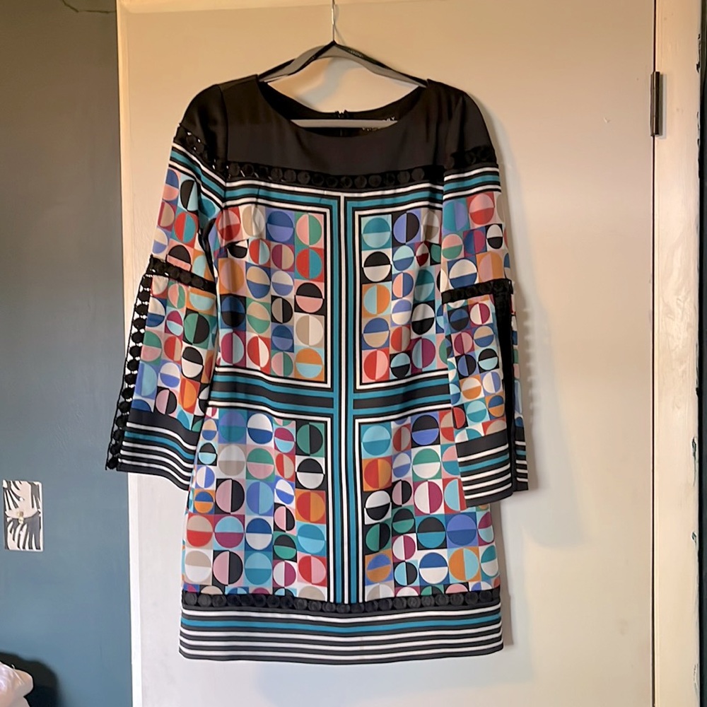 Laundry by Shelli Segal funky cocktail dress WITH POCKETS!
